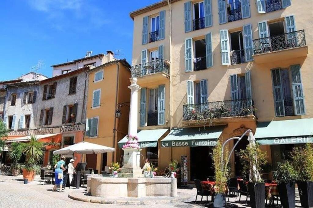 Charmant 2 pièces + terrasse entouré de verdure Vence Exterior foto